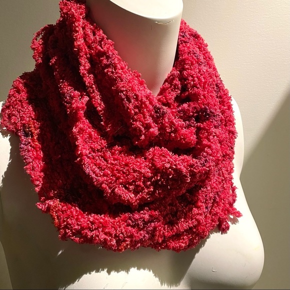 Handknit Handmade Cozy Red Infinity Scarf 33" x 5" - Picture 1 of 5